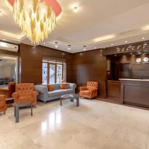 4* Hotel Riviera