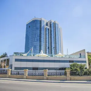 3* منتجع غولدن كوست